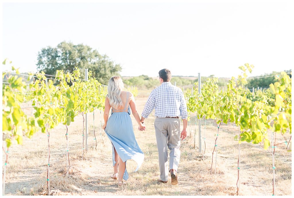 Fredericksburg, Tx engagement session in the grapevines